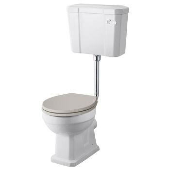 Richmond Low Level WC w/ Flush Pipe Kit - CCR022